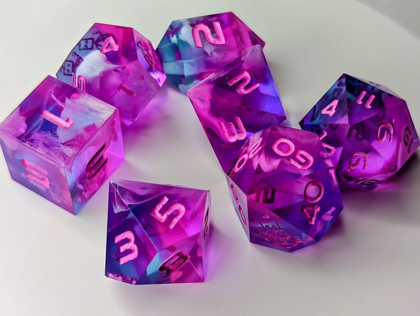 Dice Set Custom - Neon Sound of Silence Dice - Handmade resin dice for D&D and Roleplaying - Set of 7 polyhedral sharp edge dice