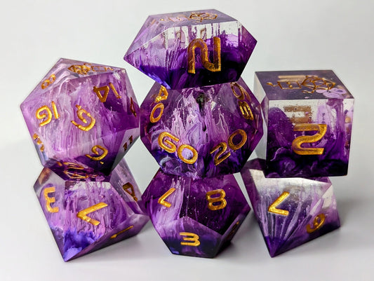 Dice Set Custom - Purple Drip Petri - Handmade resin dice for D&D and Roleplaying - Set of 7 polyhedral sharp edge dice