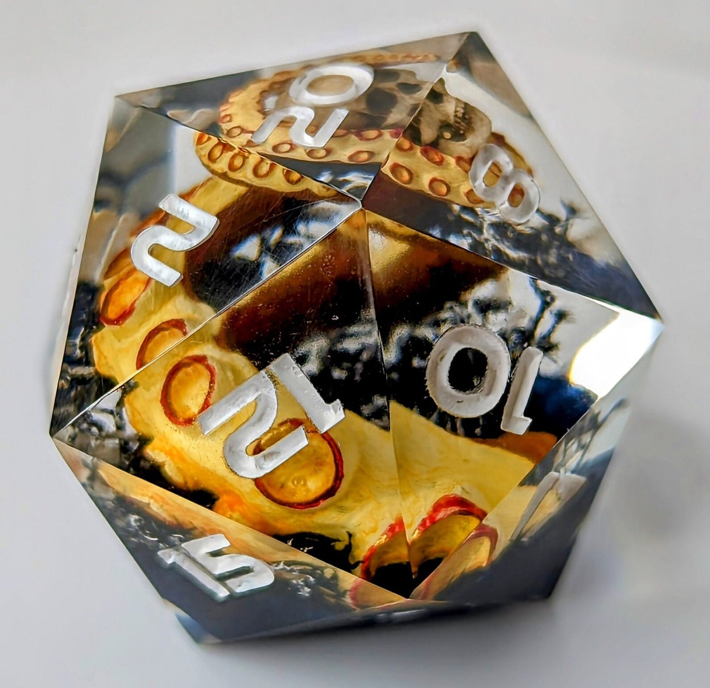 Jumbo D20 Custom Dice - Kraken Tentacle Skull - Handmade resin dice for D&D and Roleplaying - Chonk D20 Sharp Edge Die