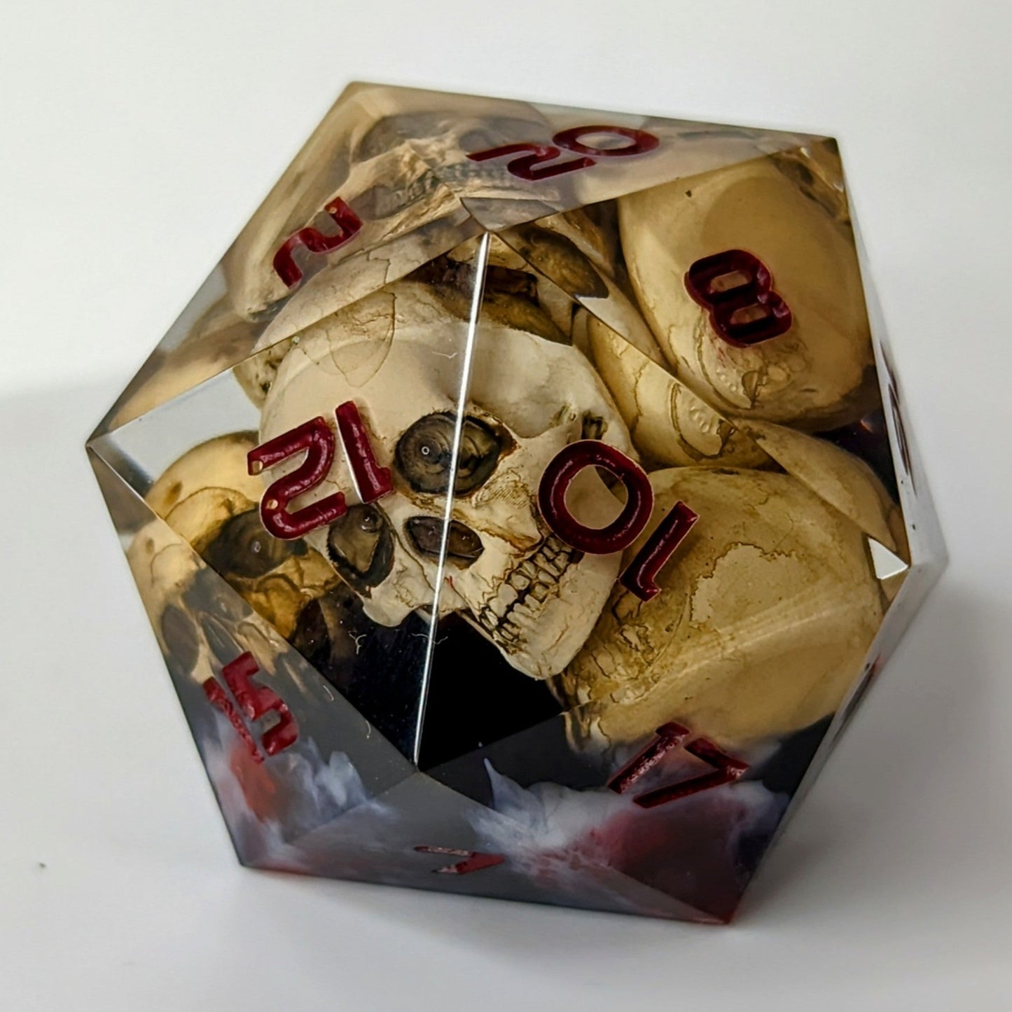Jumbo D20 Custom Dice Warlock Skull - Custom made resin dice for D&D and Roleplaying - Chonk D20 Sharp Edge Die