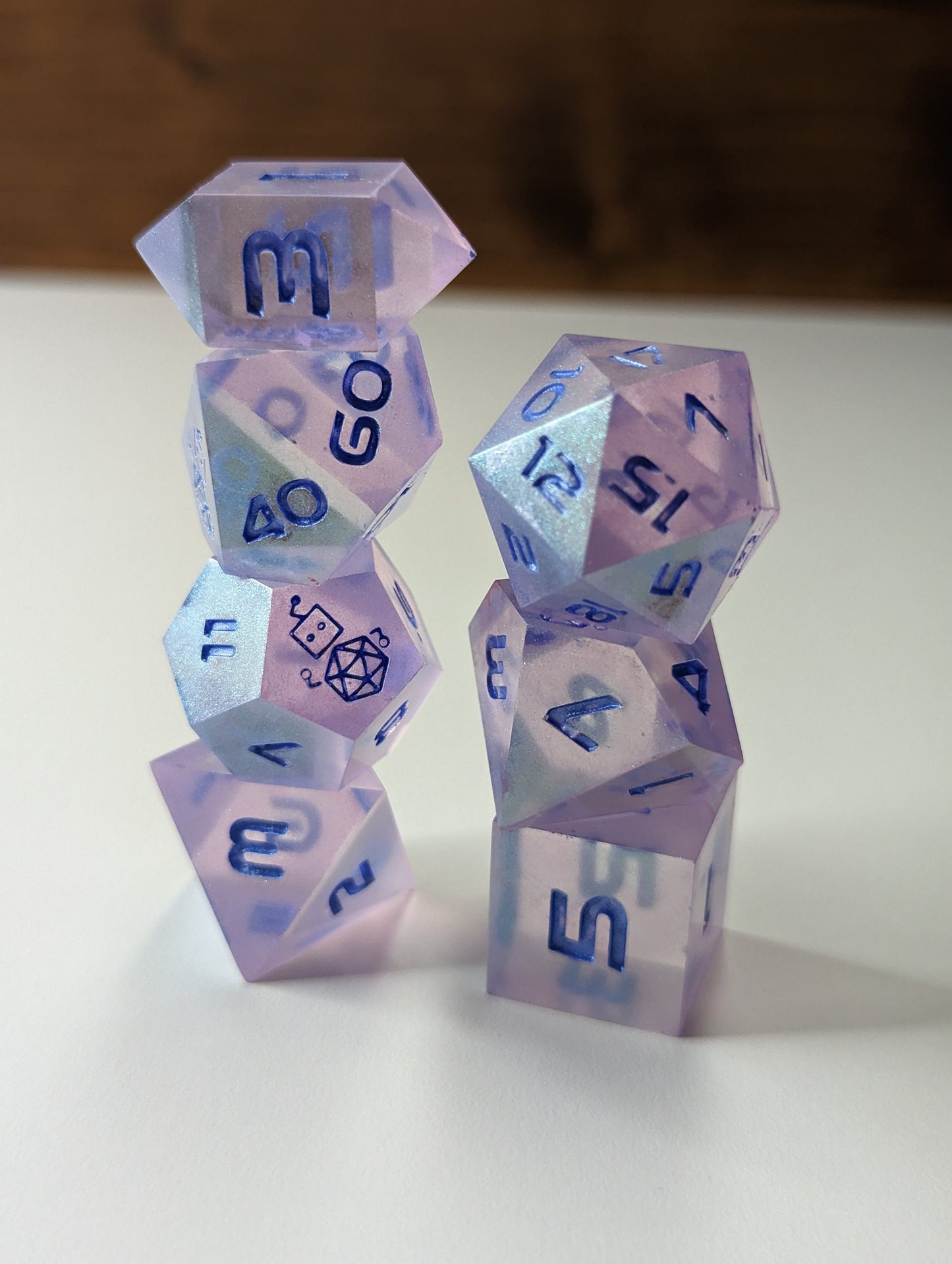 Dice Set Custom - Feywild Pink Color Changing Glitter - Handmade resin dice for D&D and Roleplaying - Set of 7 sharp edge dice