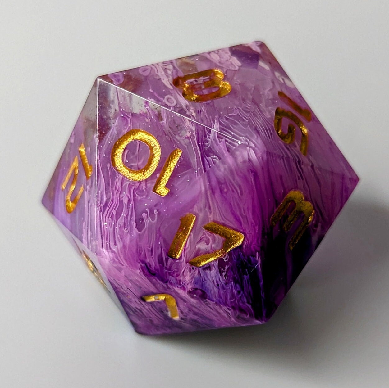 Dice Set Custom - Purple Drip Petri - Handmade resin dice for D&D and Roleplaying - Set of 7 polyhedral sharp edge dice