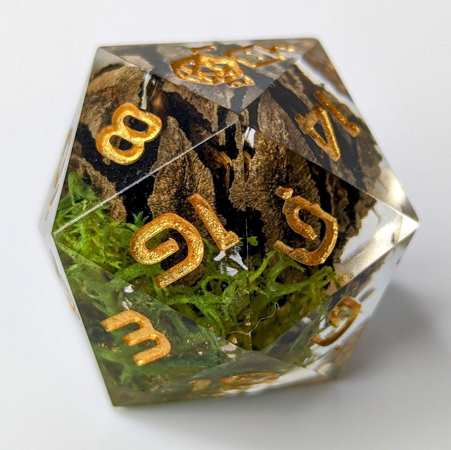 Dice Set Custom - Forest Ranger Dice Set - Handmade resin dice for D&D and Roleplaying - Set of 7 polyhedral sharp edge dice